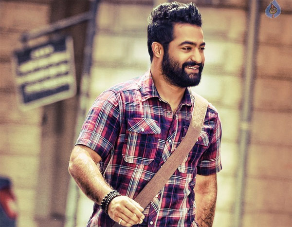 janatha garage,janatha garage release preponed,jr ntr,young tiger ntr,ntr janatha garage updates  ఎన్టీఆర్ ఫాన్స్ కి ఒకరోజు ముందే పండగ..!